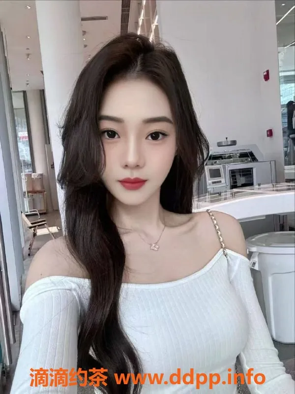 广州楼凤资源信息,天河嫩妹幕雪，水费800p，极致体验等你来！