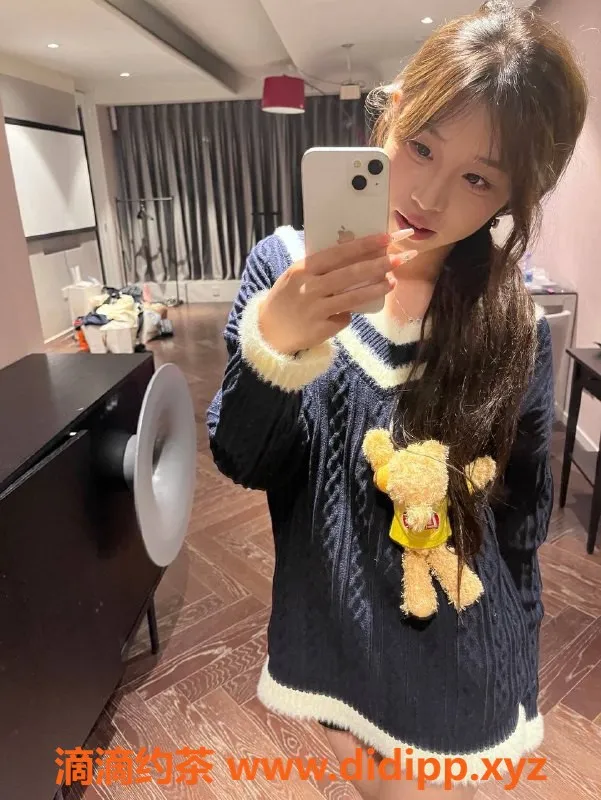 广州楼凤-金沙洲嫩妹池月，800p舌吻服务