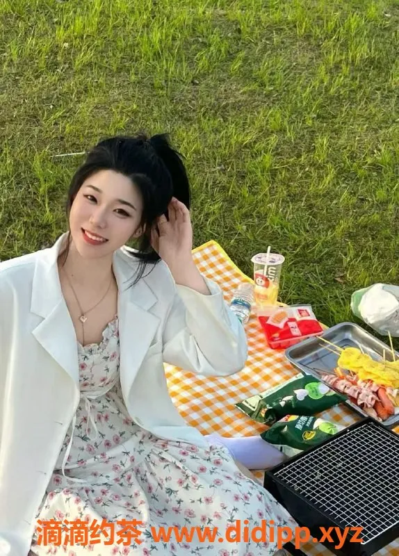 广州楼凤-白云嫩妹粥粥，水费700p，极致体验等你来！