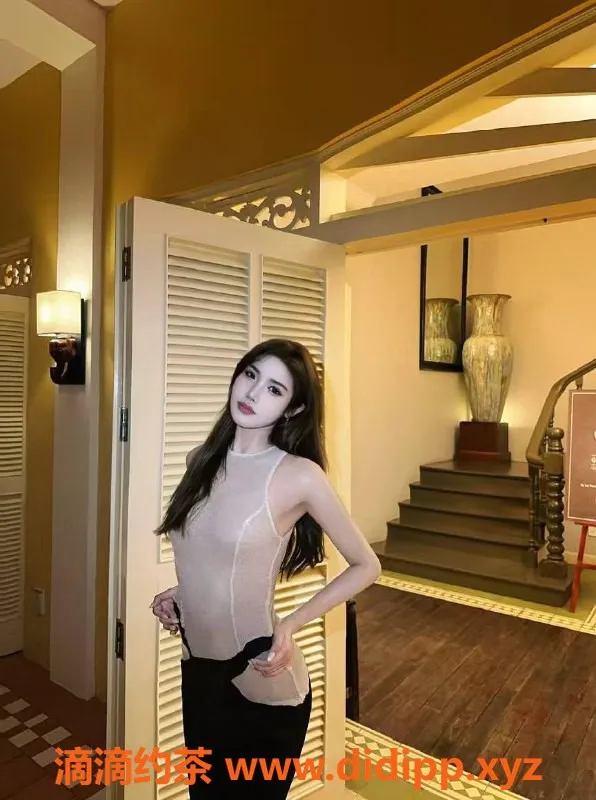 深圳楼凤-福田嫩妹沈琦梦，1100P起，制服丝袜服务