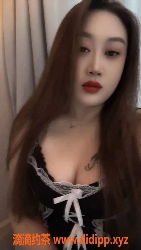 成都楼凤-武侯区小提，27岁168高，105斤，400元/50分钟