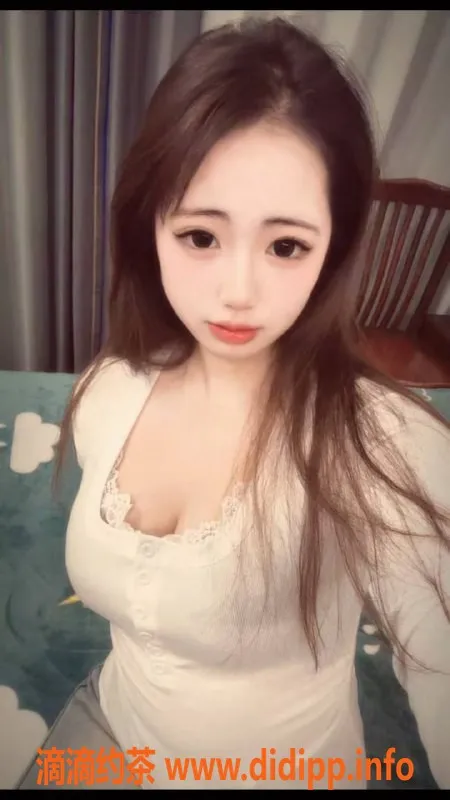 南通楼凤-南通安安，165cm C罩杯，乖巧听话新人