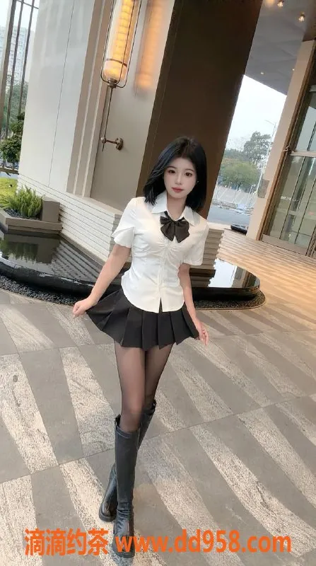 广州楼凤-南海嫩妹月琪，700p舌吻服务等你体验