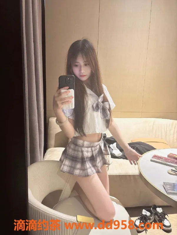 广州楼凤-天河嫩妹薯条🍟，700水费，翘臀服务