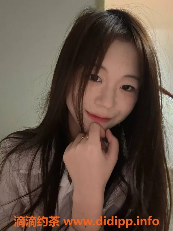 绍兴楼凤-越城软软：161cm 41kg B罩杯 亲密服务