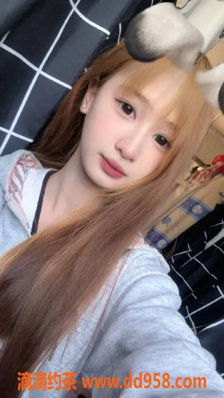 广州楼凤-番禺糖糖，600元私聊享优质服务