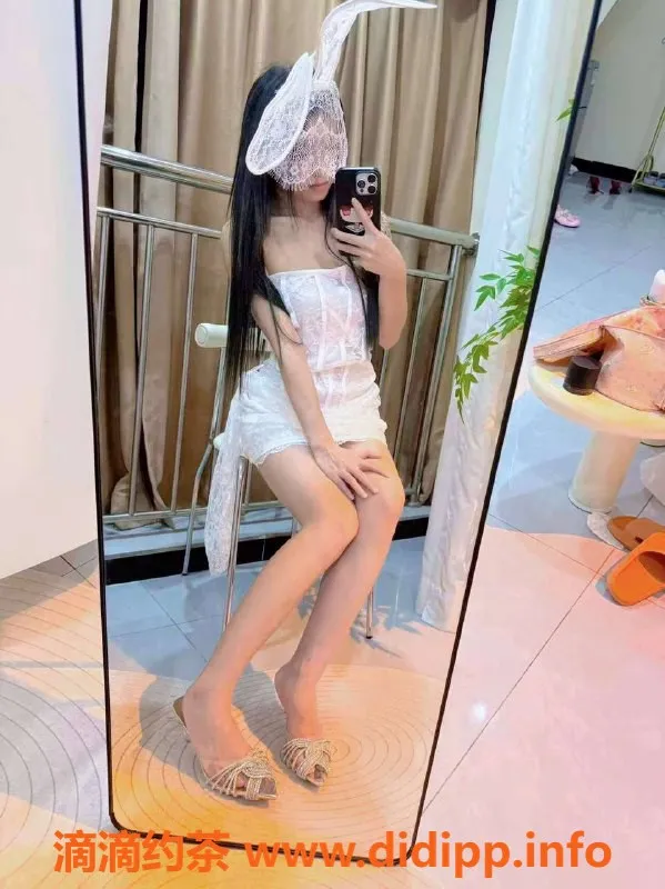 广州楼凤资源信息,金沙洲嘟嘟嫩妹，800水费，撩人舌吻服务