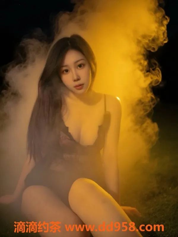 广州楼凤-天河御姐桃桃，10P服务，魅力大胸