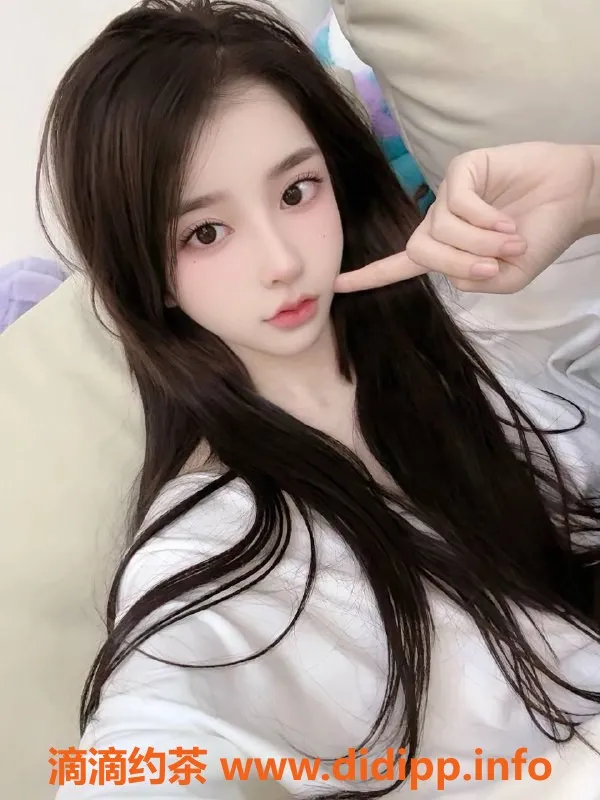 广州楼凤-天河嫩妹小土豆，水费700p，值得一试！