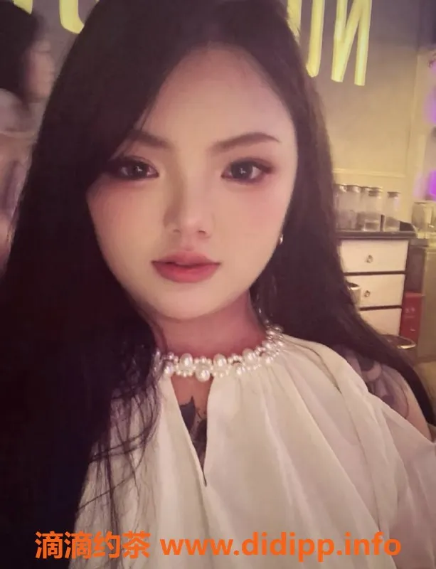 广州楼凤-天河嫩妹BBW泡芙，500p服务体验