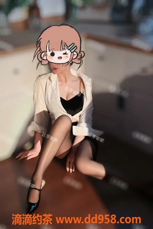 广州楼凤-海珠御姐星星，1088p享受大胸诱惑