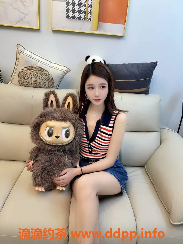 中山楼凤资源信息,东区雯静，25岁，B+胸器，700元起服务