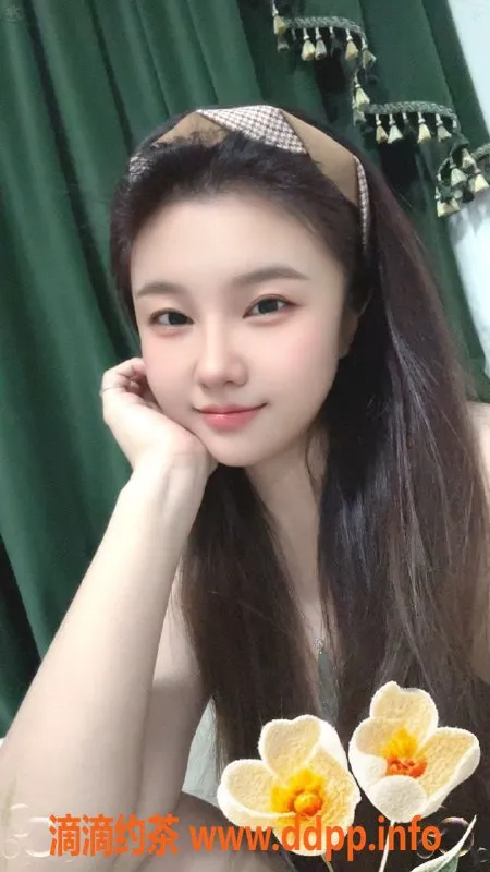 广州楼凤资源信息,天河御姐宝宝吖，双飞车震服务等你体验！