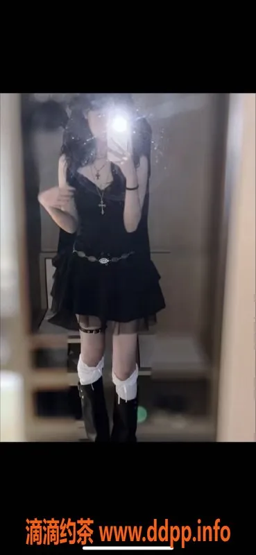 无锡上门服务资源信息,滨湖区小颖，极品妹子陪浴，高颜值