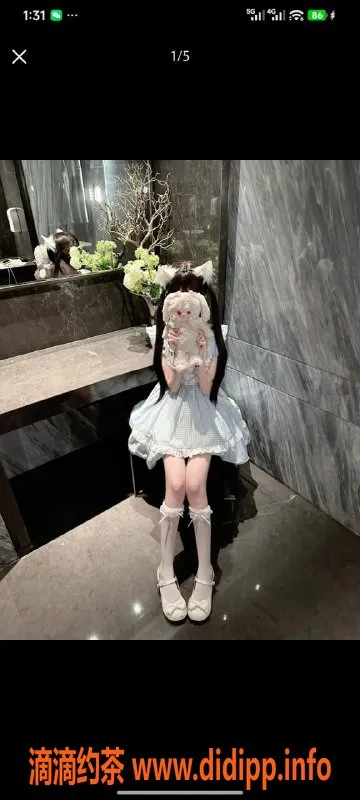 无锡上门服务-锡山区萝莉，身高158，44kg，提供陪浴等服务