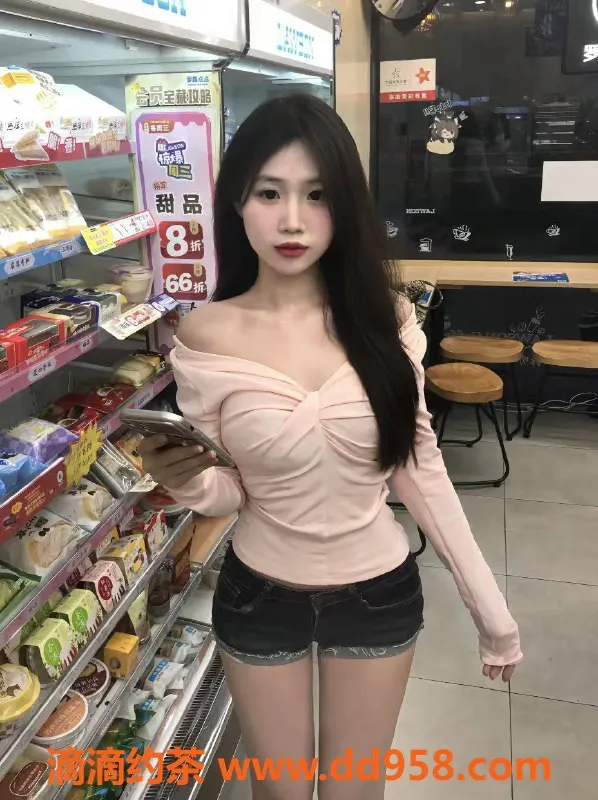 广州楼凤-天河嫩妹林思意，700p等你来体验