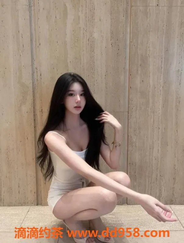 广州楼凤资源信息,天河嫩妹柒柒，800p激情服务等你来体验