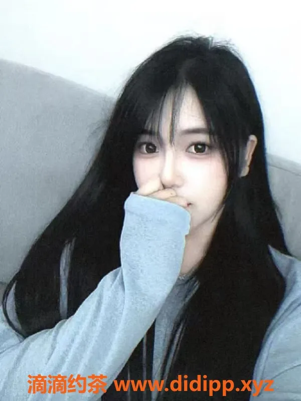 广州楼凤-天河小婷子，600元享鸳鸯浴服务