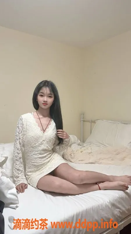 深圳楼凤资源信息,深圳龙岗蜜桃嫩妹，1000p起，舌吻制服服务