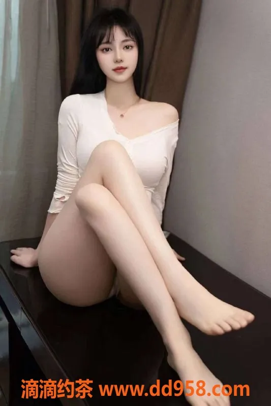 乌鲁木齐楼凤-170cm高挑美女，E罩杯服务超棒！