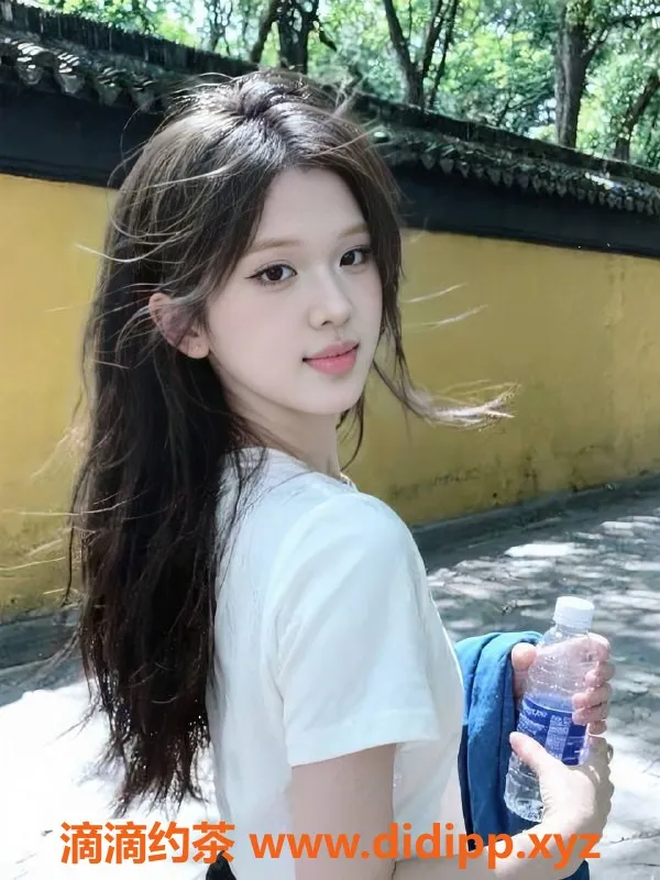 深圳楼凤-南山嫩妹娜娜，18岁165cm，1300起