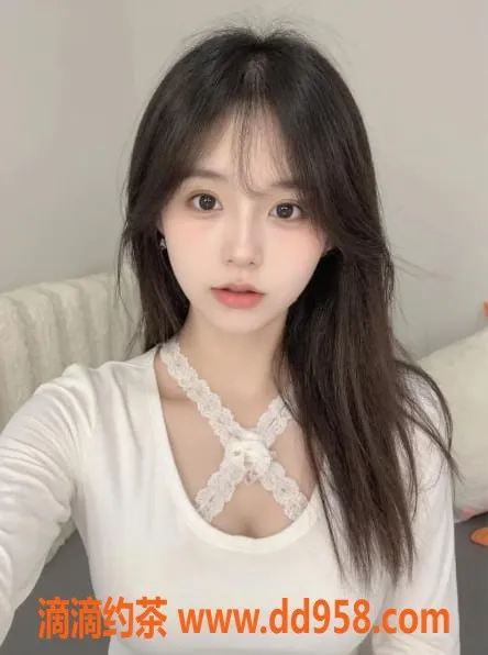 广州楼凤-荔湾嫩妹小酒窝，水费仅600p