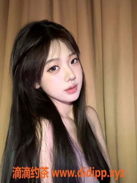 广州楼凤-荔湾嫩妹言瑾，水费700，服务优质