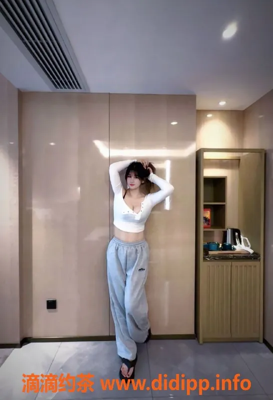 广州楼凤资源信息,天河御姐微微，500水费，艳舞女郎