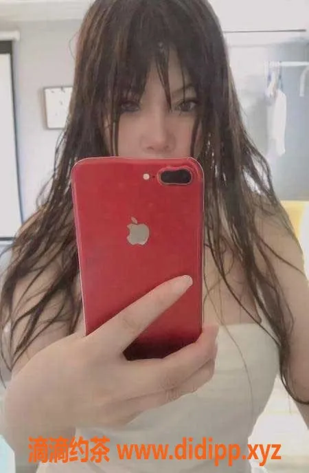 上海楼凤-上海静安区25岁丰满妹子 300起接单