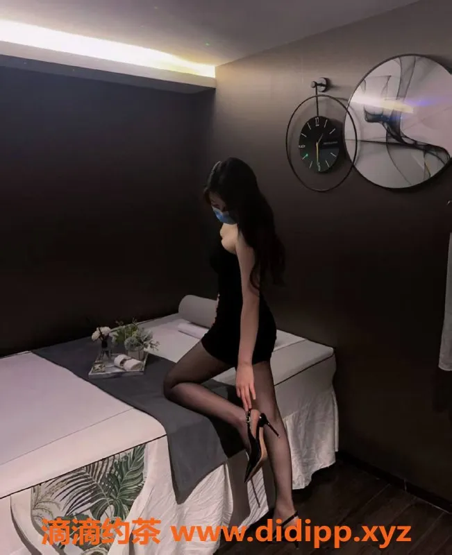 上海楼凤-闵行韩国街，399元享顶级全裸服务