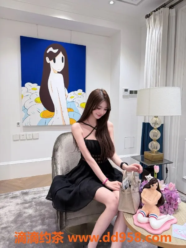 无锡楼凤-惠山区小瘦萝 高颜值嫩妹 1200p起