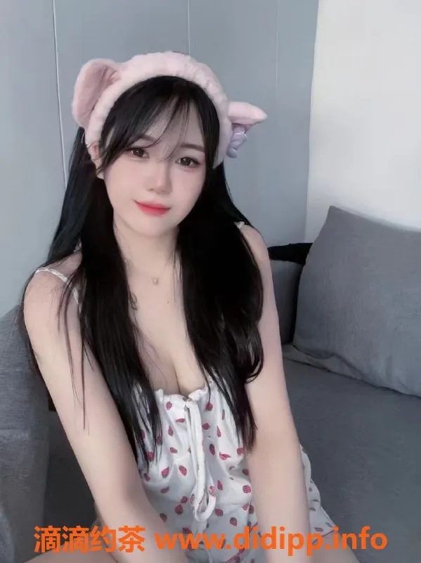 广州楼凤-天河嫩妹小婷子，600元大胸诱惑