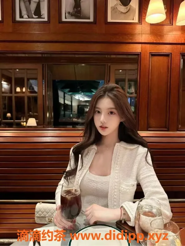 无锡楼凤资源信息,梁溪区高颜值陪浴服务，怡怡175/49kg天然D