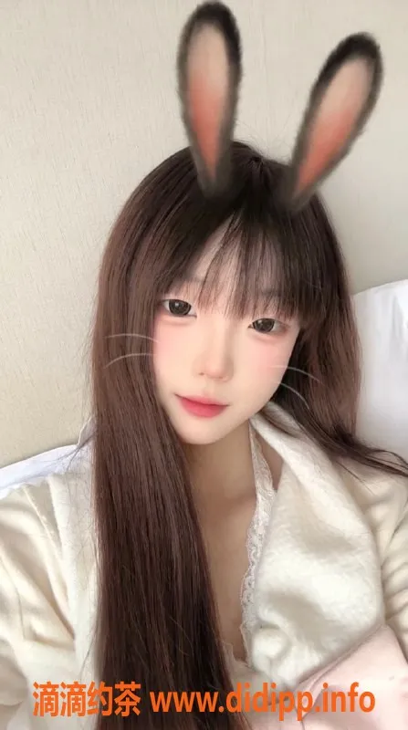 无锡上门服务-梁溪区高颜值小瑶，165cm，45kg，陪浴服务