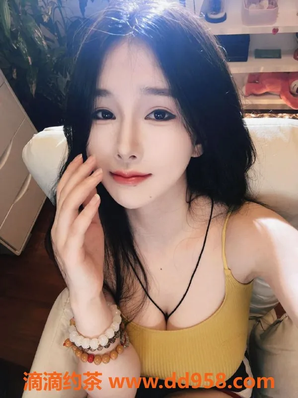 无锡上门服务-锡山顶级大胸少女 E罩杯 热情服务