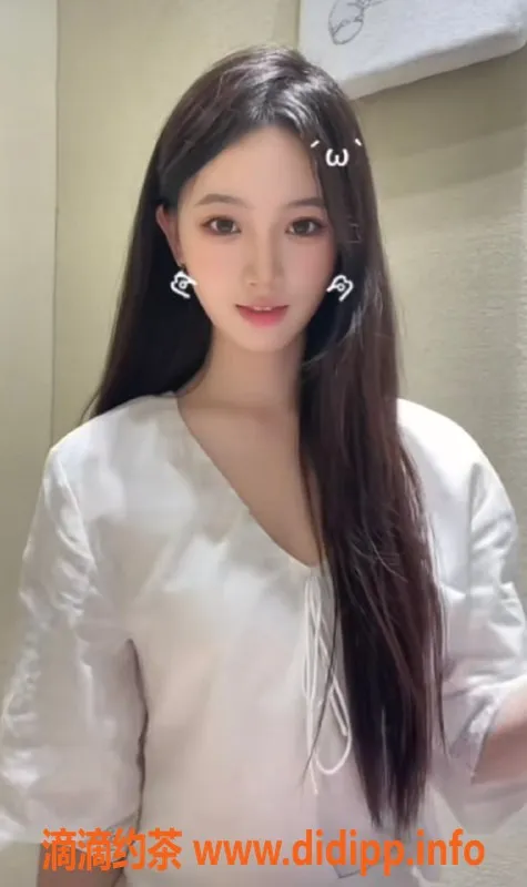 潍坊楼凤-奎文区18岁学生，173cm，100斤，1200元带工作室