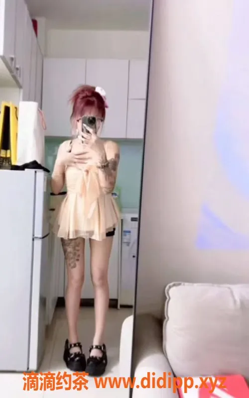 北京楼凤资源信息,朝阳高碑店小香菜，163cm，40kg，茶费1K