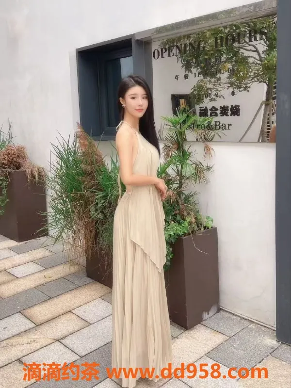 温州楼凤资源信息,温州文静，170大长腿34B，情趣制服多