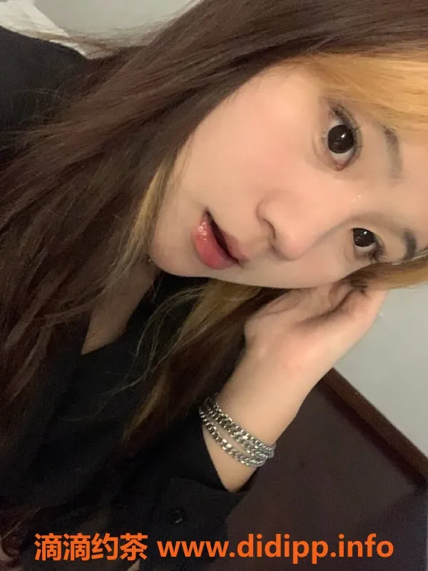 东莞楼凤-大波妹｜170高、65斤、36D，精彩服务展现魅力