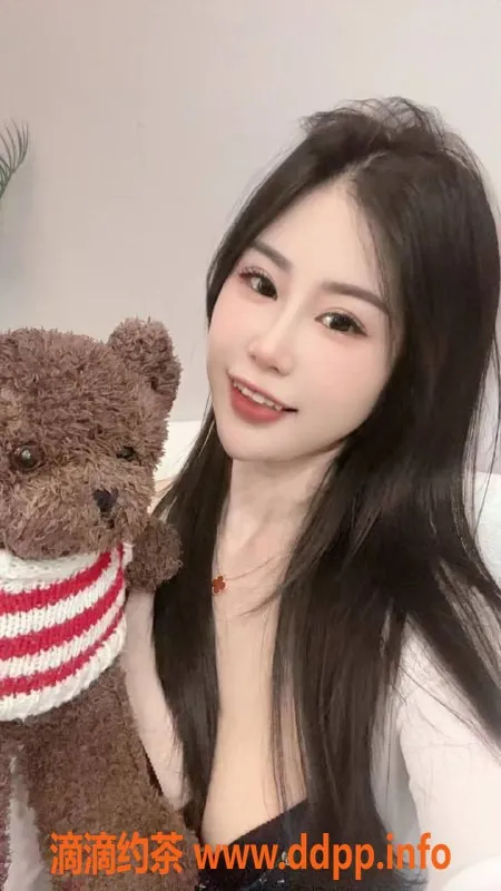 长沙楼凤-岳麓区26岁希希，165cm C杯，享受高端服务