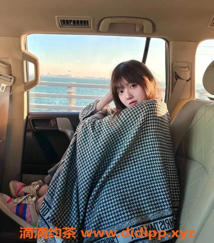 广州楼凤-天河嫩妹朵朵，9P贴心服务等你来体验