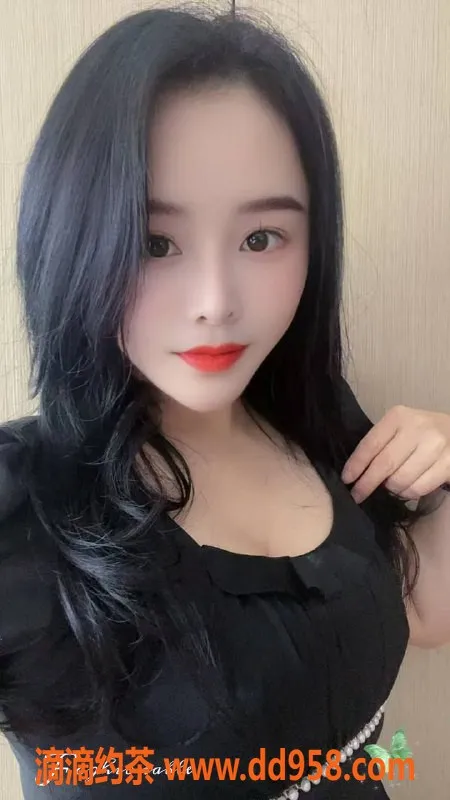 深圳spa会所-宝安26岁性感御姐果果，身高163，53kg，价格优惠
