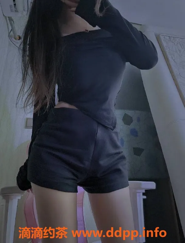 深圳楼凤-深圳龙华艾美，舌吻服务，600元起