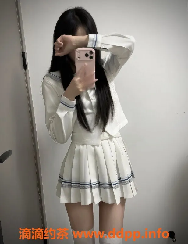 无锡楼凤资源信息,锡山区兔兔，163cm，43kg，陪浴服务超享受