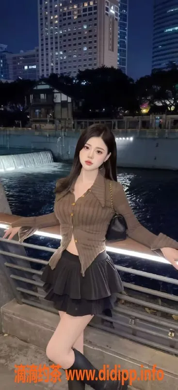 无锡楼凤-梁溪区辣辣 高颜值陪浴 2200p起