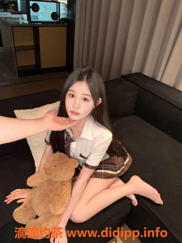 深圳楼凤-南山恬恬，168cm D罩杯，1288元起