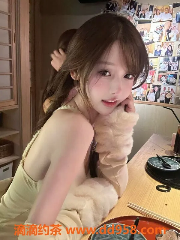 无锡楼凤-新区高颜值Air，42kg甜妹陪浴体验