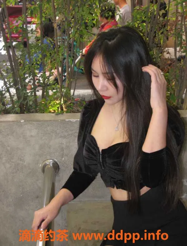 广州楼凤资源信息,天河小腰精小怡，23岁165cm，茶水超值