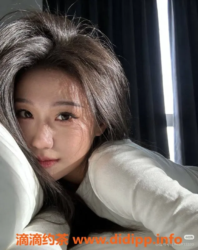 北京楼凤-朝阳西坝河闪闪，26岁C杯，1K茶费