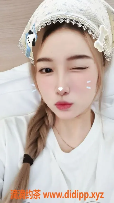 成都楼凤-成都嫩妹葡萄，19岁160cm，服务优质只需600元